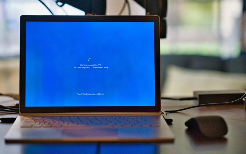A billion computers are still using Windows 10, half of which are too old to be upgraded to Windows 11.
